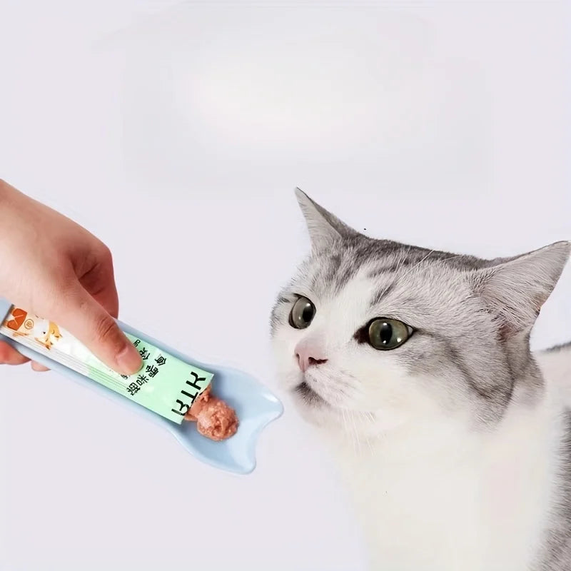 Cat Treat Squeeze Feeder Spoon